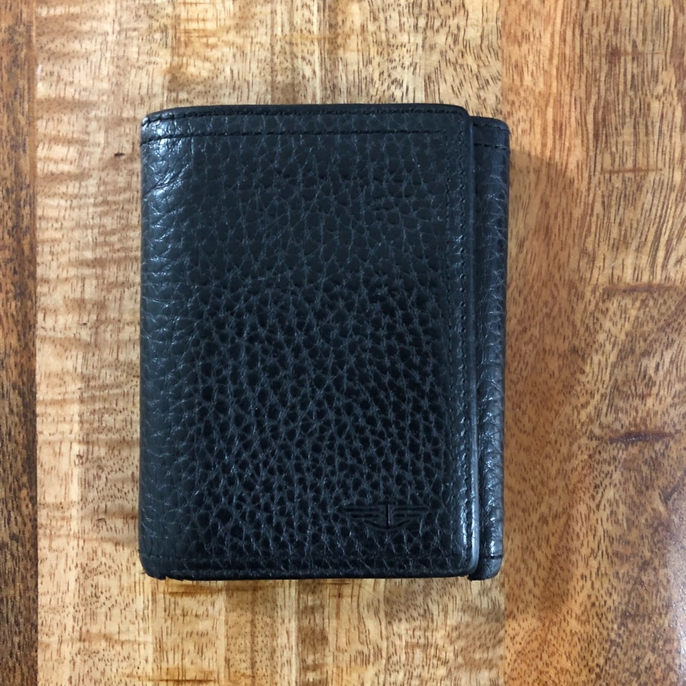 Dockers Wallet - image 1